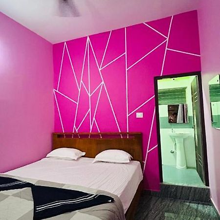 Supritha Homestay Хампи Екстериор снимка