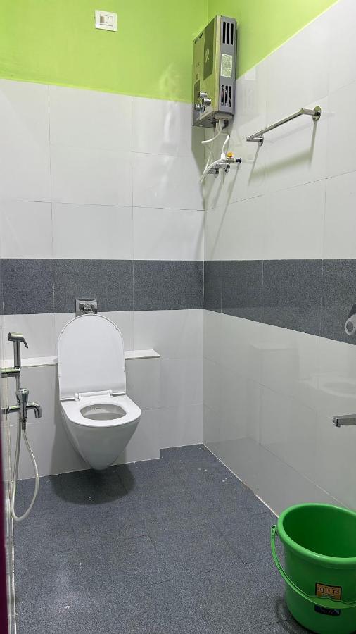 Supritha Homestay Хампи Екстериор снимка