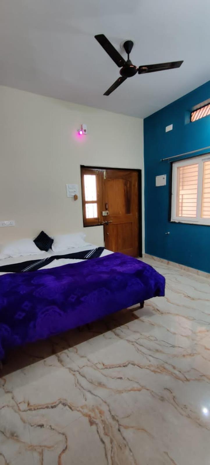 Supritha Homestay Хампи Екстериор снимка